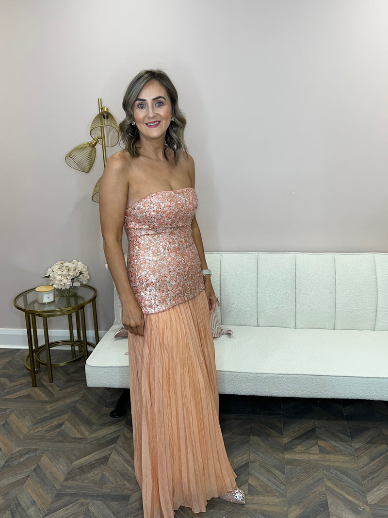 The April Dress