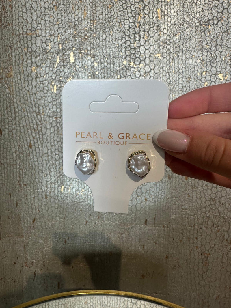 Leila Earring