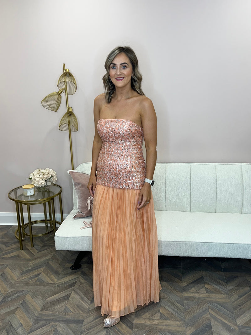The April Dress
