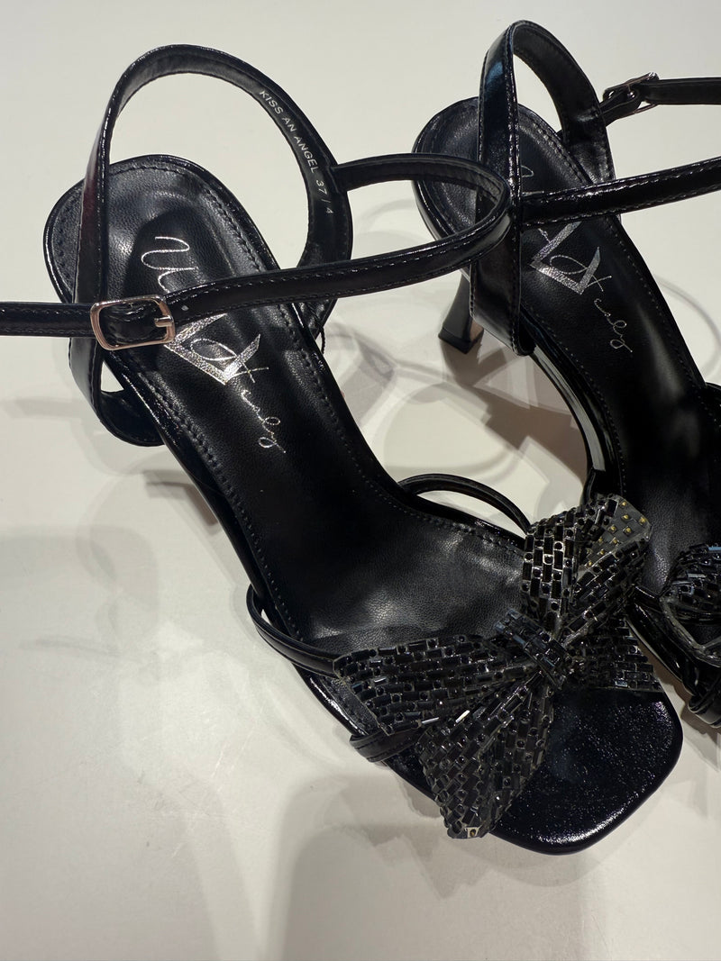 Kiss and angel- Vinyl Dazzle Heels