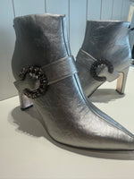 Perfect match- Illuminate boots
