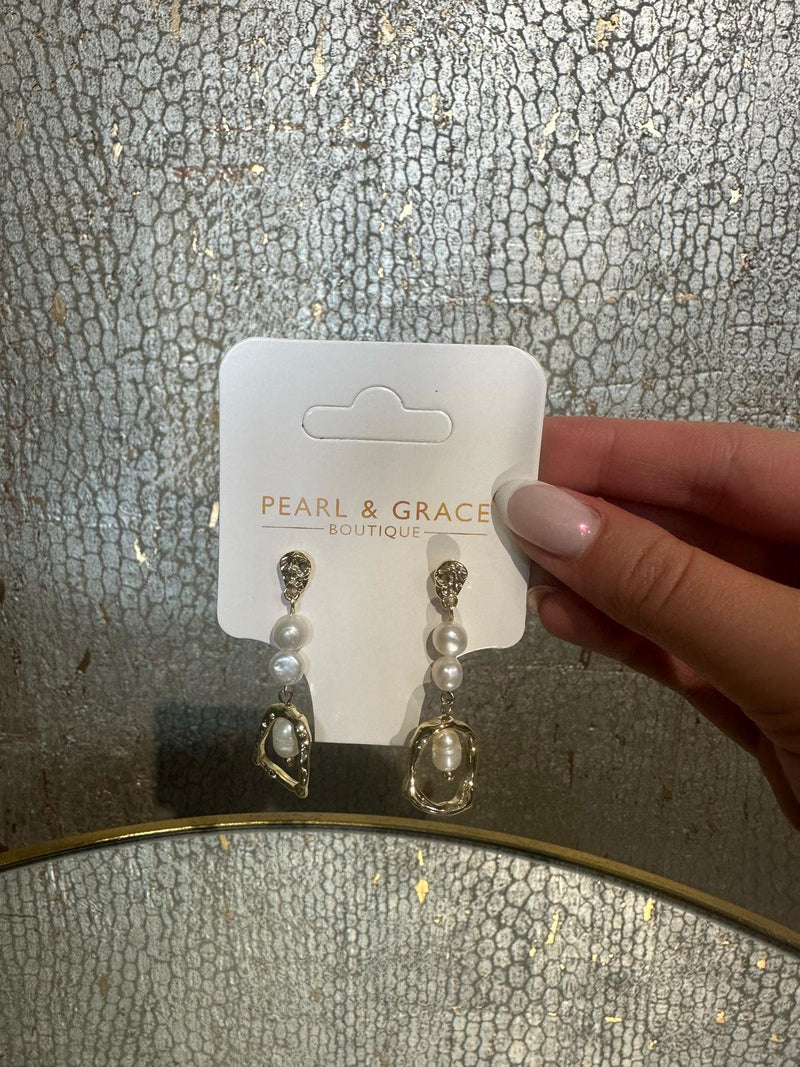 Makenna Earring