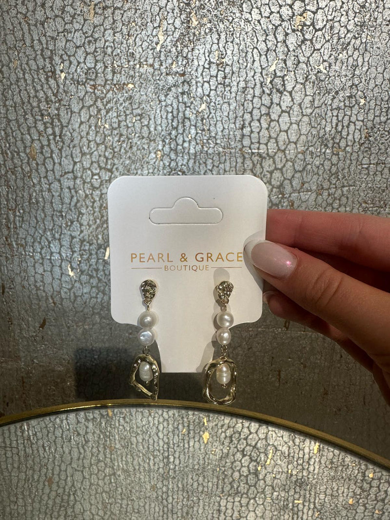 Makenna Earring